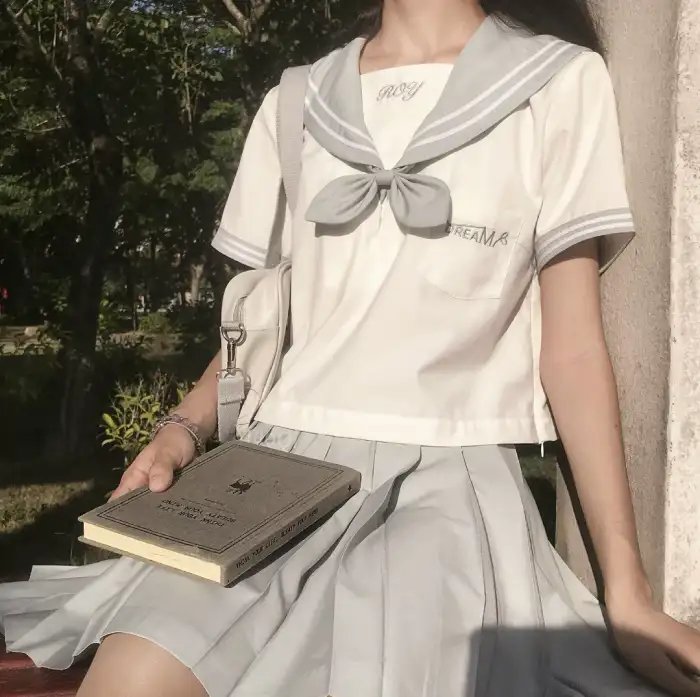 姐妹狂欢行